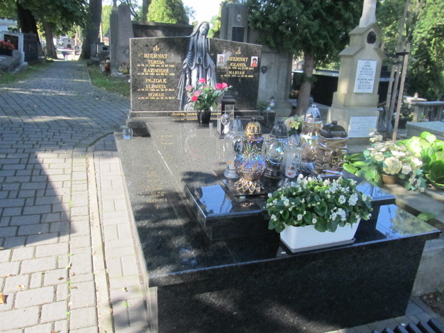 Elżbieta Pajdak 1939 Bochnia - Grobonet - Wyszukiwarka osób pochowanych