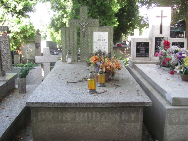 Grób GENOWEFA KAMIONKA