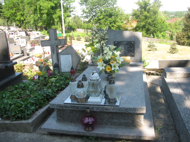 Grób PIOTR JAKUBIEC