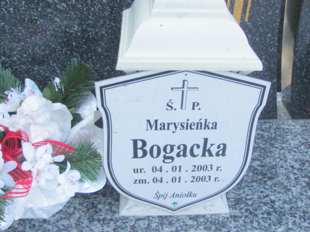 Maria BOGACKA 2003 Bochnia - Grobonet - Wyszukiwarka osób pochowanych