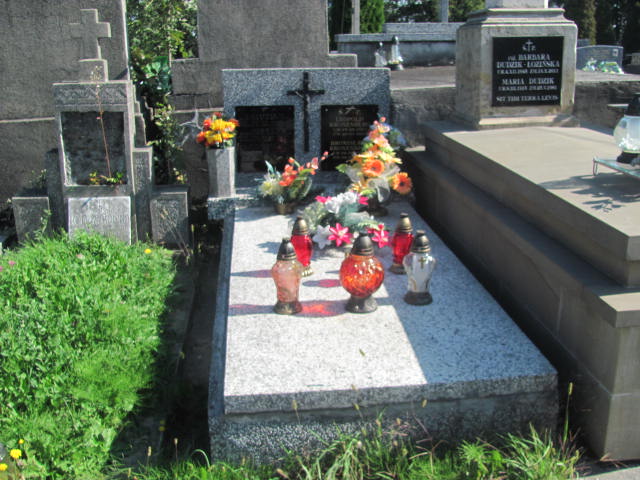 Grób JÓZEFA KRONENBERG