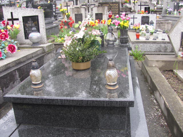 Grób WŁADYSŁAW TARAJKO