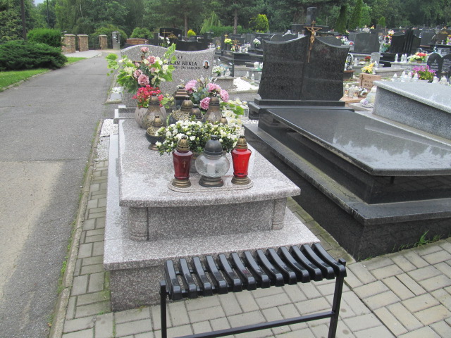 Roman KUKLA 1951 Bochnia - Grobonet - Wyszukiwarka osób pochowanych