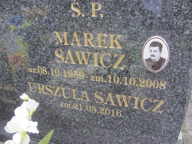 Grób URSZULA SAWICZ