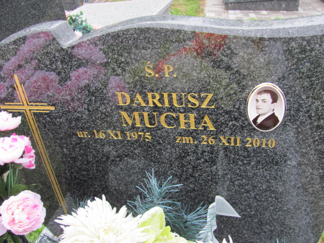 Dariusz Mucha 1975 Bochnia - Grobonet - Wyszukiwarka osób pochowanych