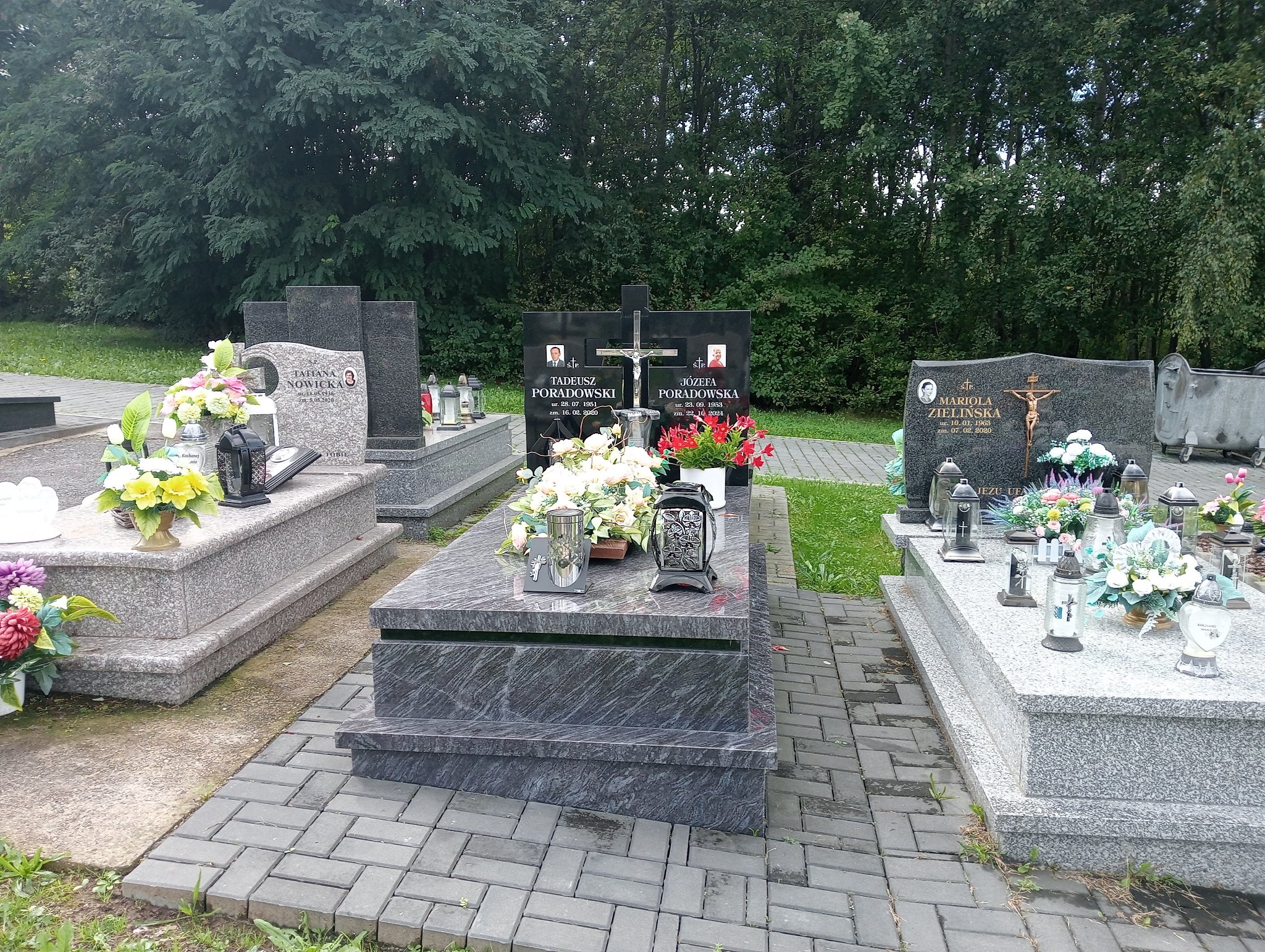 Grób TADEUSZ PORADOWSKI